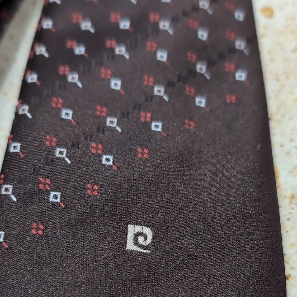 Pierre Cardin | Vintage Brown Tie with Red and White Details